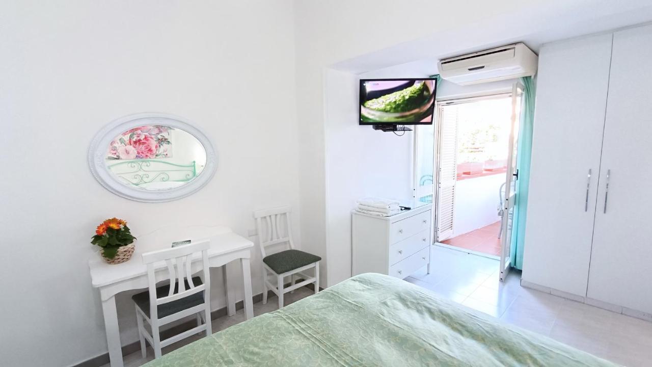Casa Nicola Hotel 2*